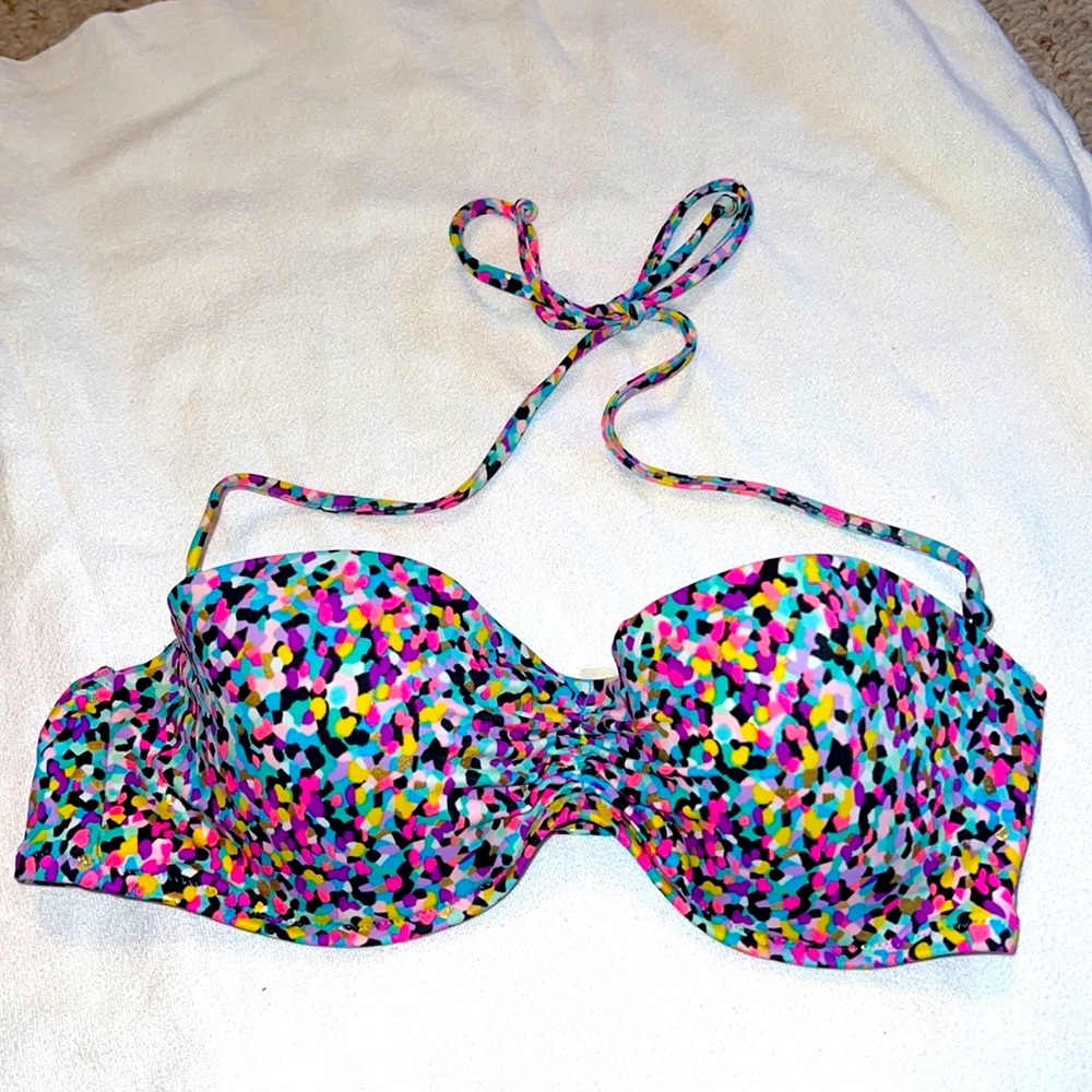 Victoria’s Secret swimsuit top with removable strap